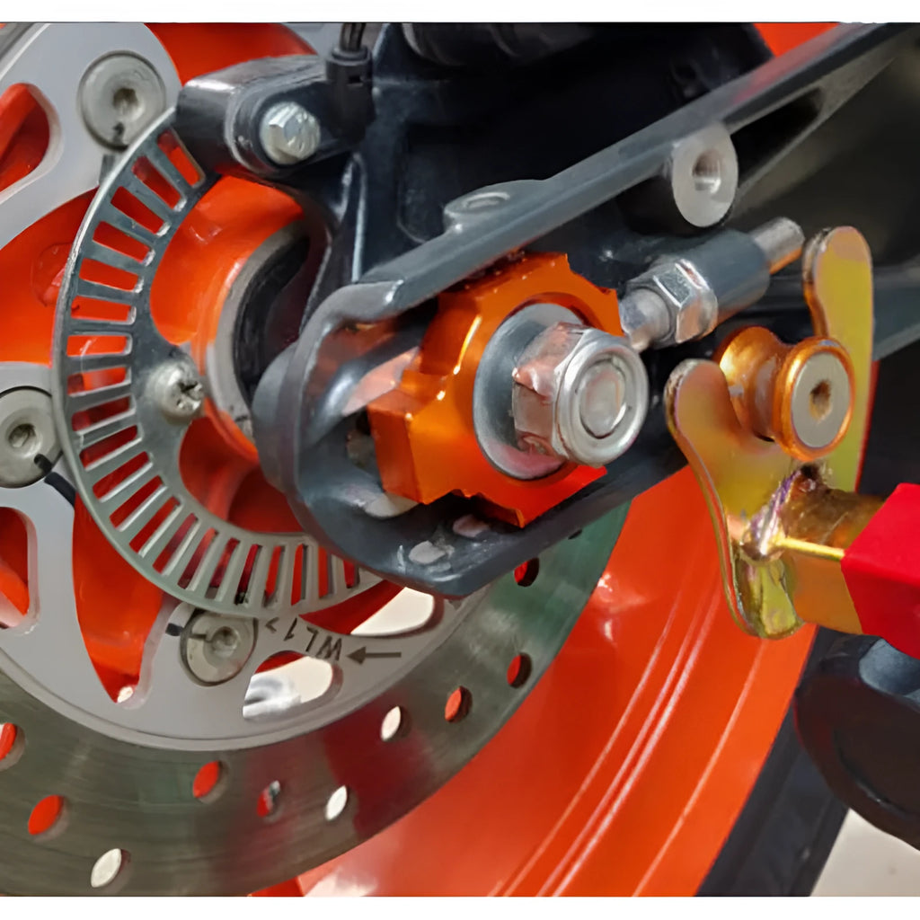 Orange aluminium rear fork regulator screws for KTM DUKE 200 390 990 motorcycles