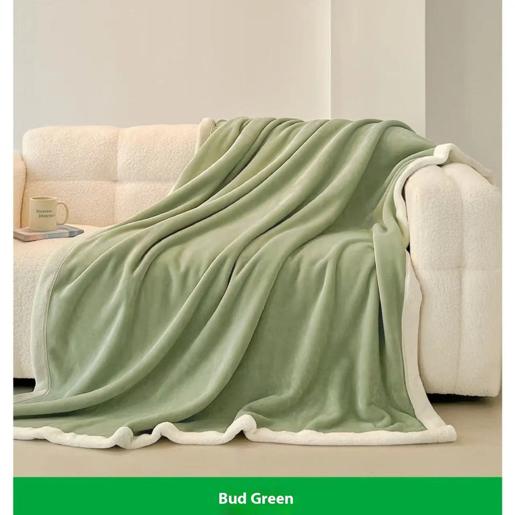 Soft solid colour flannel blanket in light luxury style, available in pink, green, peach orange, and lilac purple, sizes 150x200 and 200x230 cm
