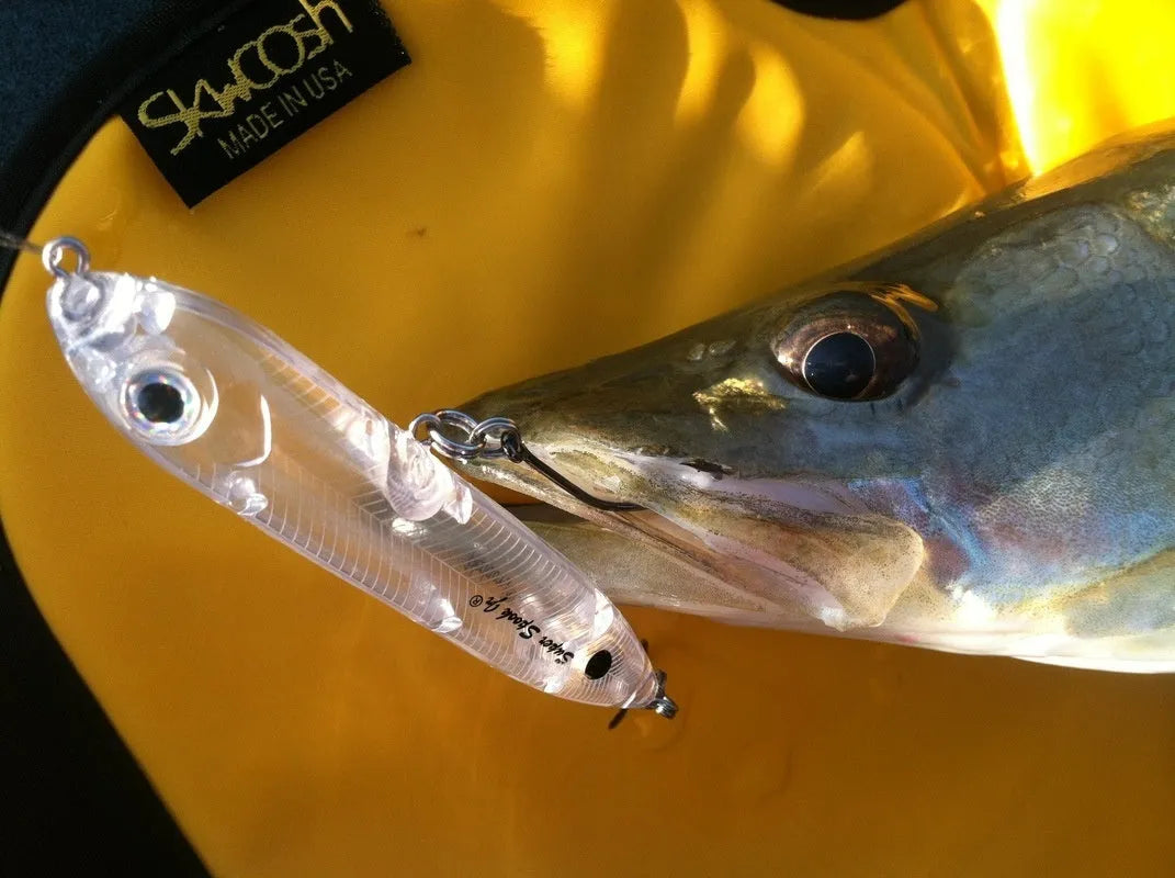 Transparent 9.5cm long ABS plastic blank fishing lure body with a 7mm slot for a fish eye.