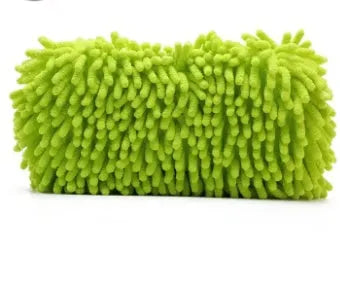 Silvery green rectangular car wash sponge made of chenille microfiber, measuring 14cm by 25cm.