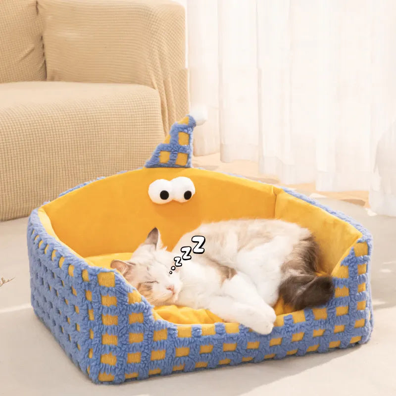 Green triangular plush cat bed with a removable sponge insert, shown disassembled.