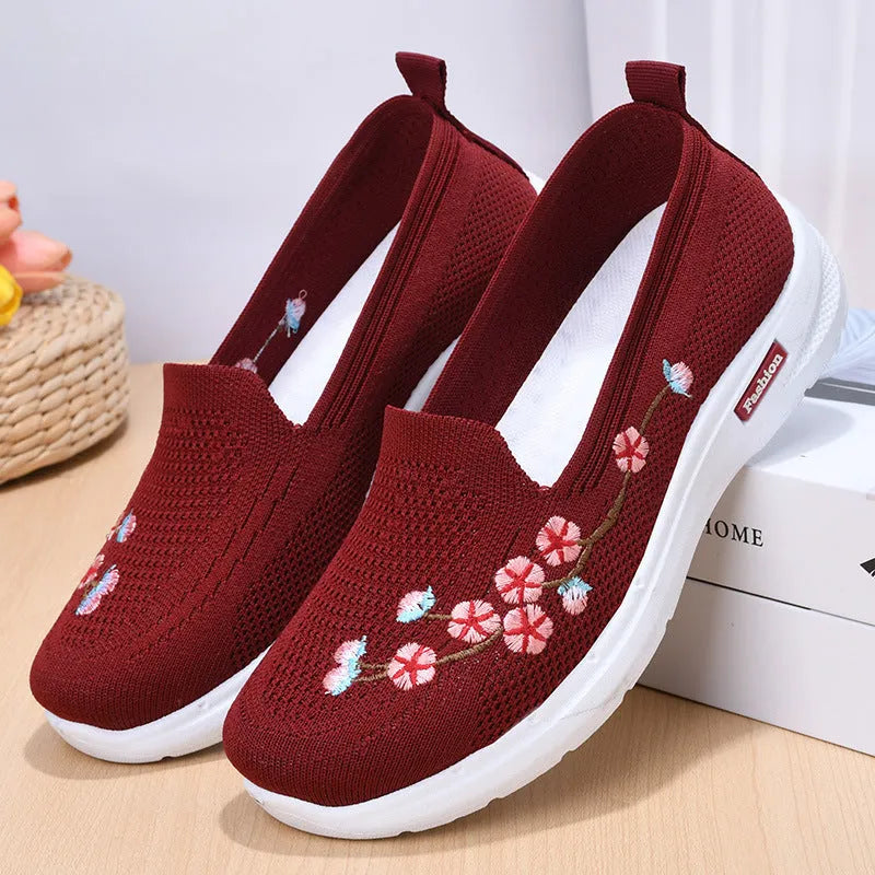 Women's wine red embroidered low-heel sports pumps with a round toe and anti-slip sole