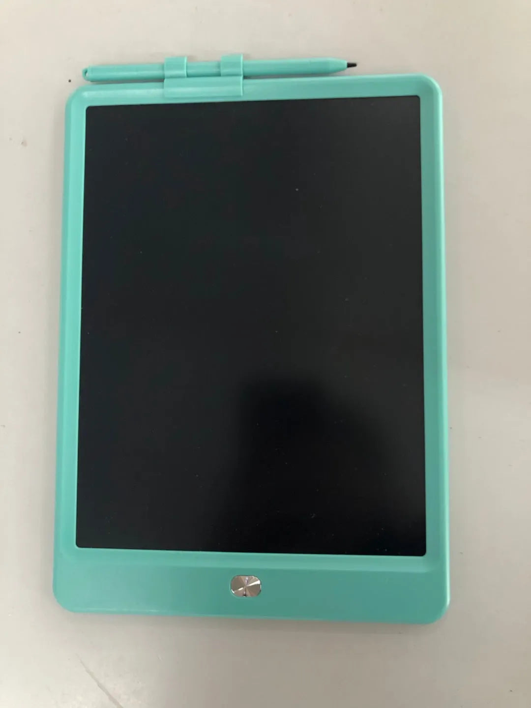 10 inch children's LCD writing tablet with colourful screen, blue colour option, on a white background