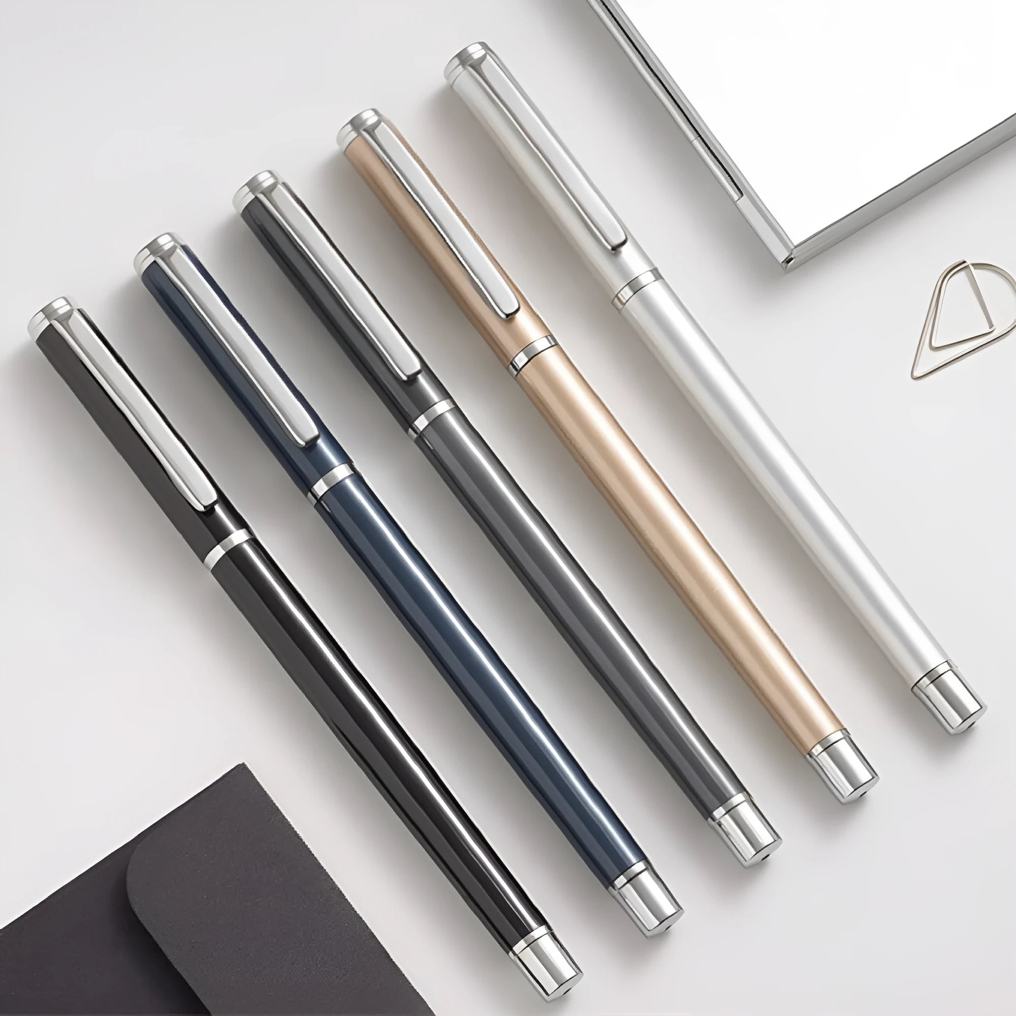 Black gel ink metal pen with 0.5mm refill for office writing