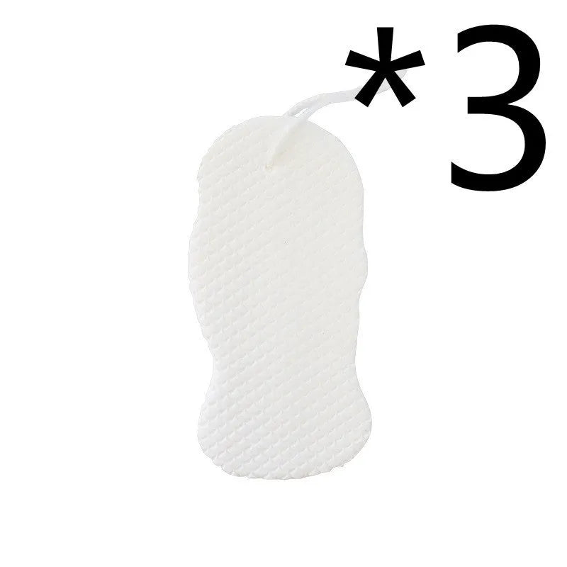 3D fish scale pattern bath sponge in white, grey, pink or light blue colours for gentle exfoliation