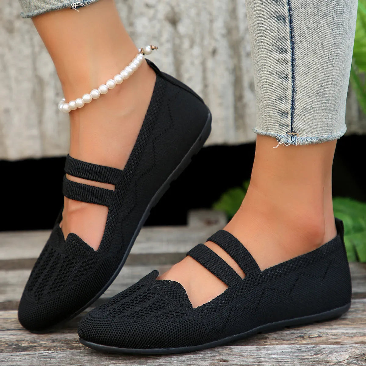 Women's casual mesh flats black low-cut round toe slip-on shoes with hollow detailing and rubber sole