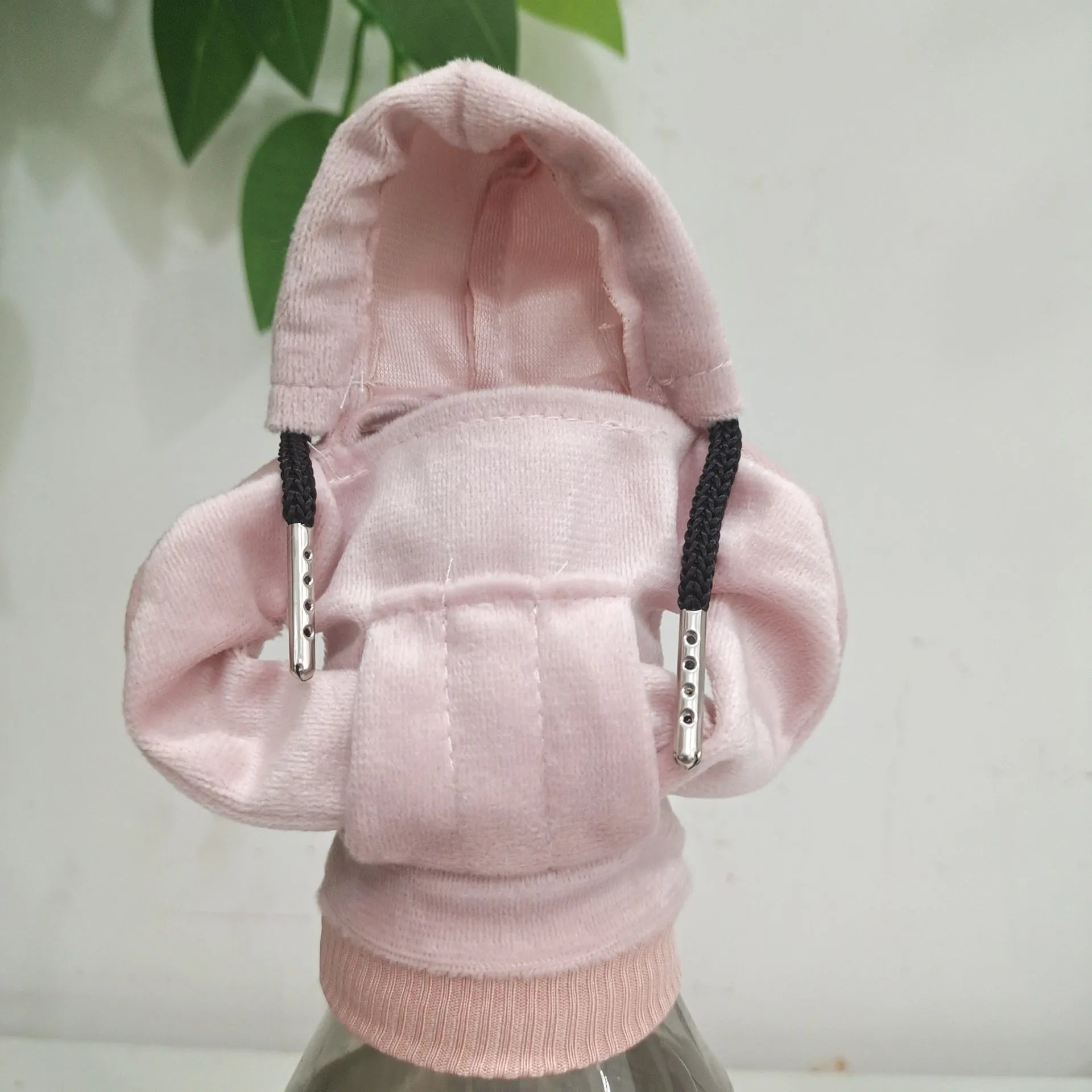 Pure cotton car gear lever decoration in assorted colours on a gear stick.