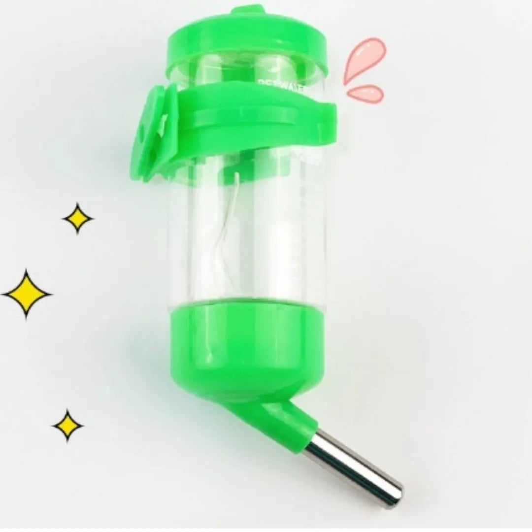 Green plastic ball kettle leak-proof water feeder for small pets with 125ml capacity.