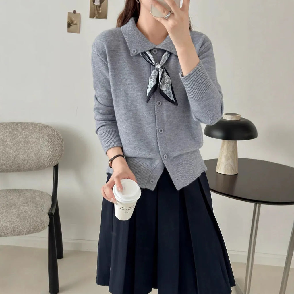Lapel scarf sweater cardigan with colour-block splicing in acrylic fibre
