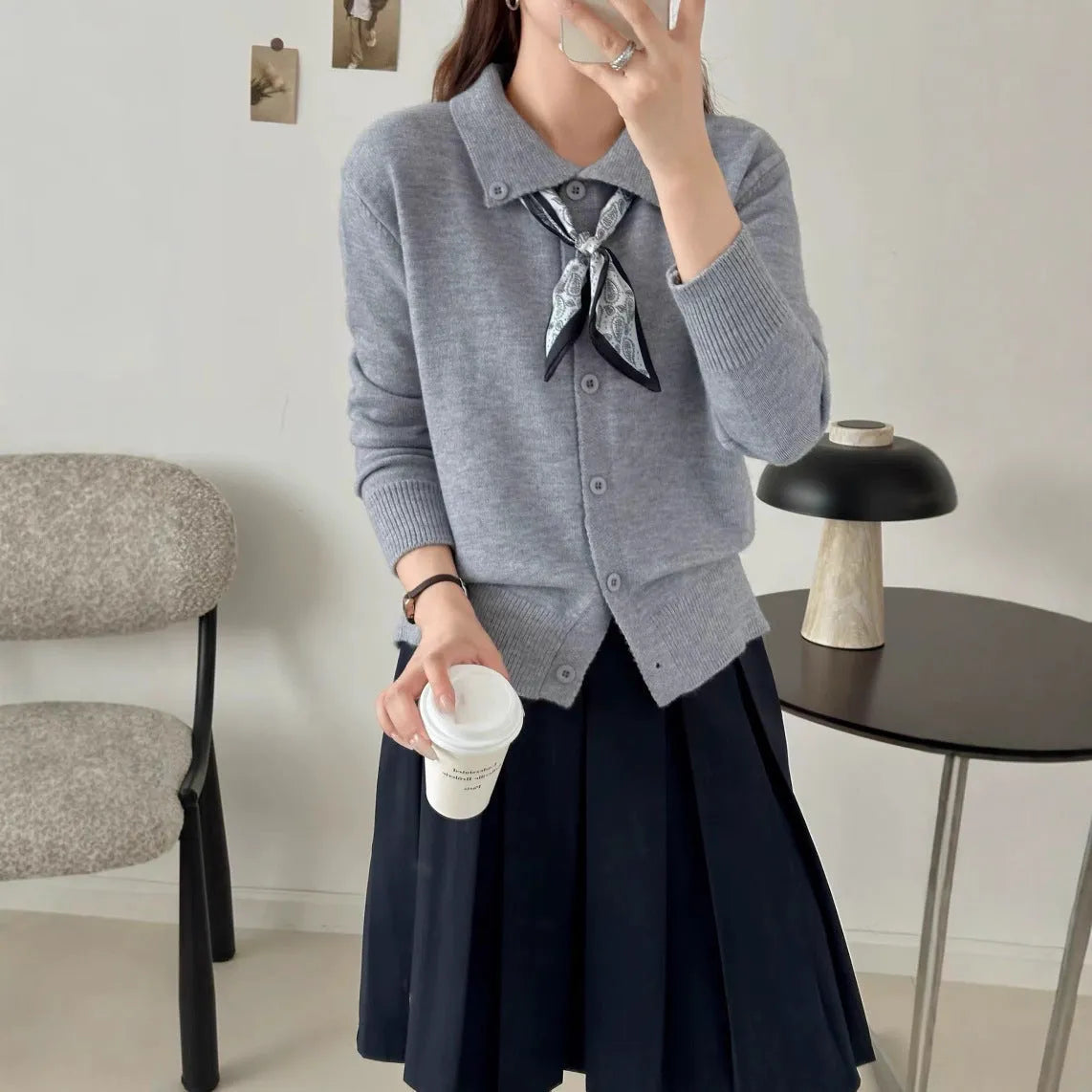 Lapel scarf sweater cardigan with colour-block splicing in acrylic fibre