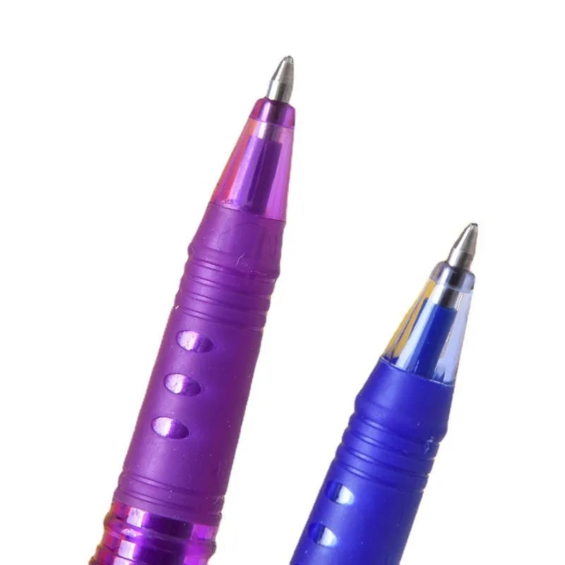Heat-erasable gel pen set with plastic shells and stainless steel nibs in 0.5mm or 0.7mm sizes