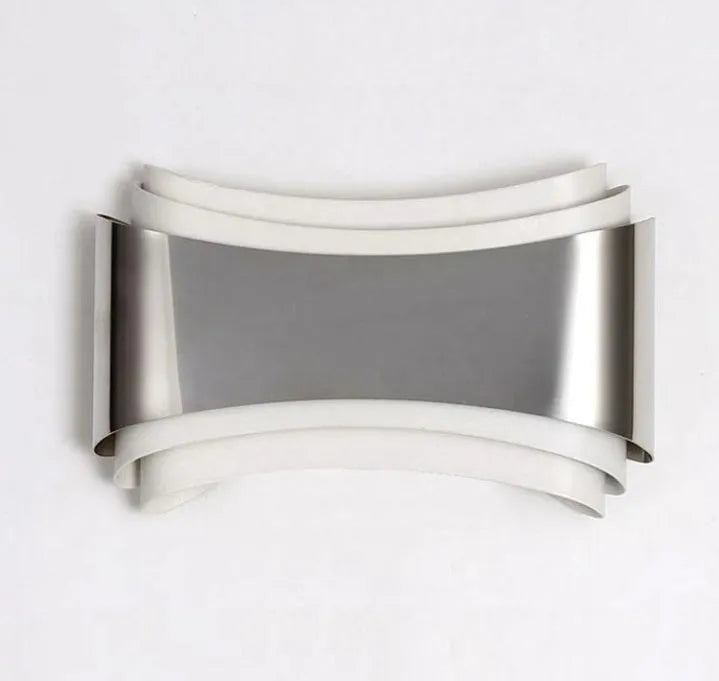 LED wall lamp with warm white light and PMMA lampshade mounted on wall
