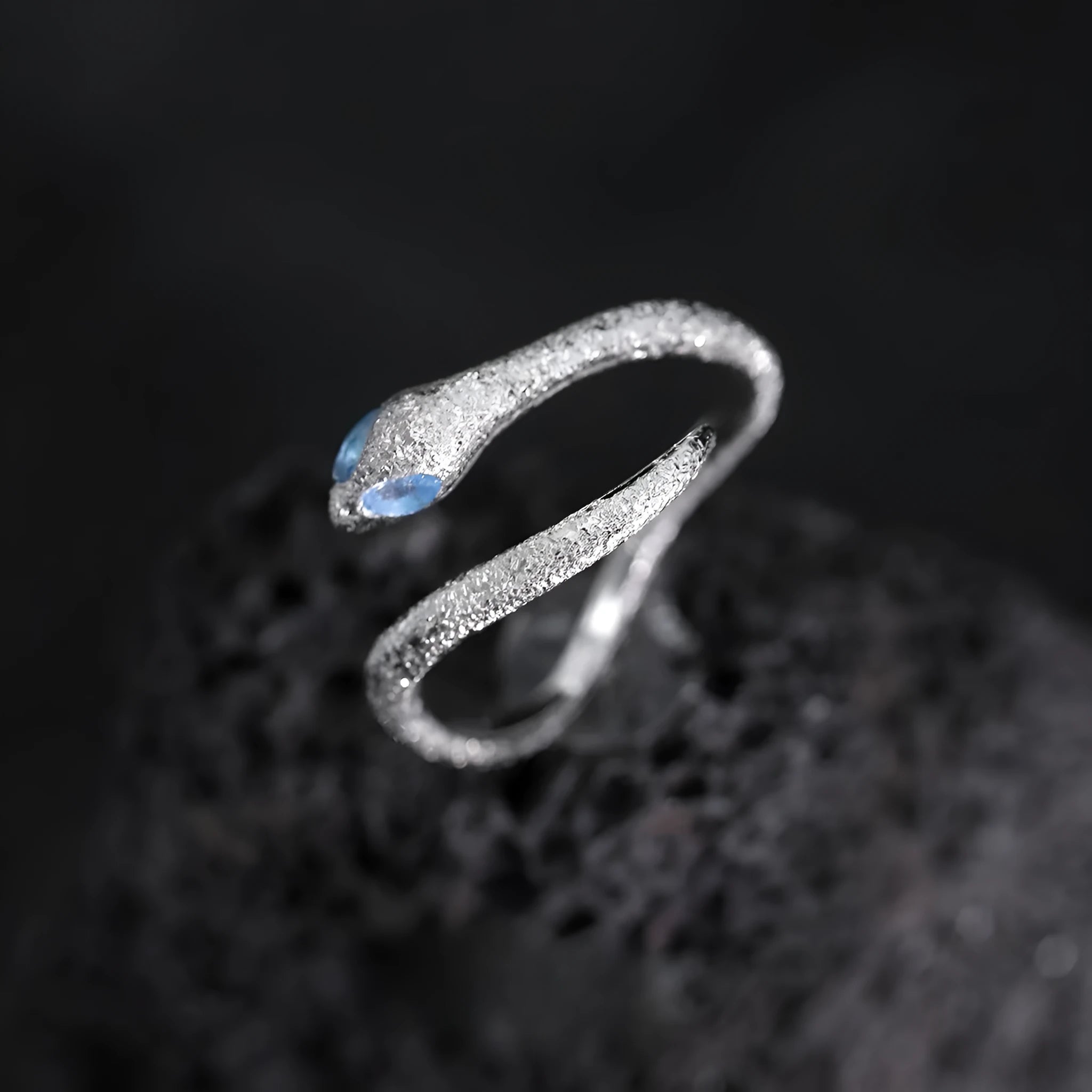 Adjustable opening silver snake zodiac ring with electroplated platinum finish