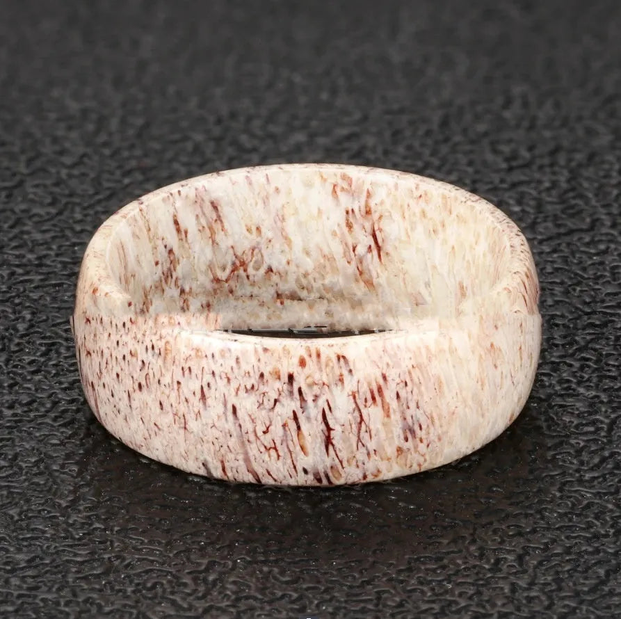 8mm natural deerhorn antler ring in deerhorn colour, unisex retro style with electroplated finish