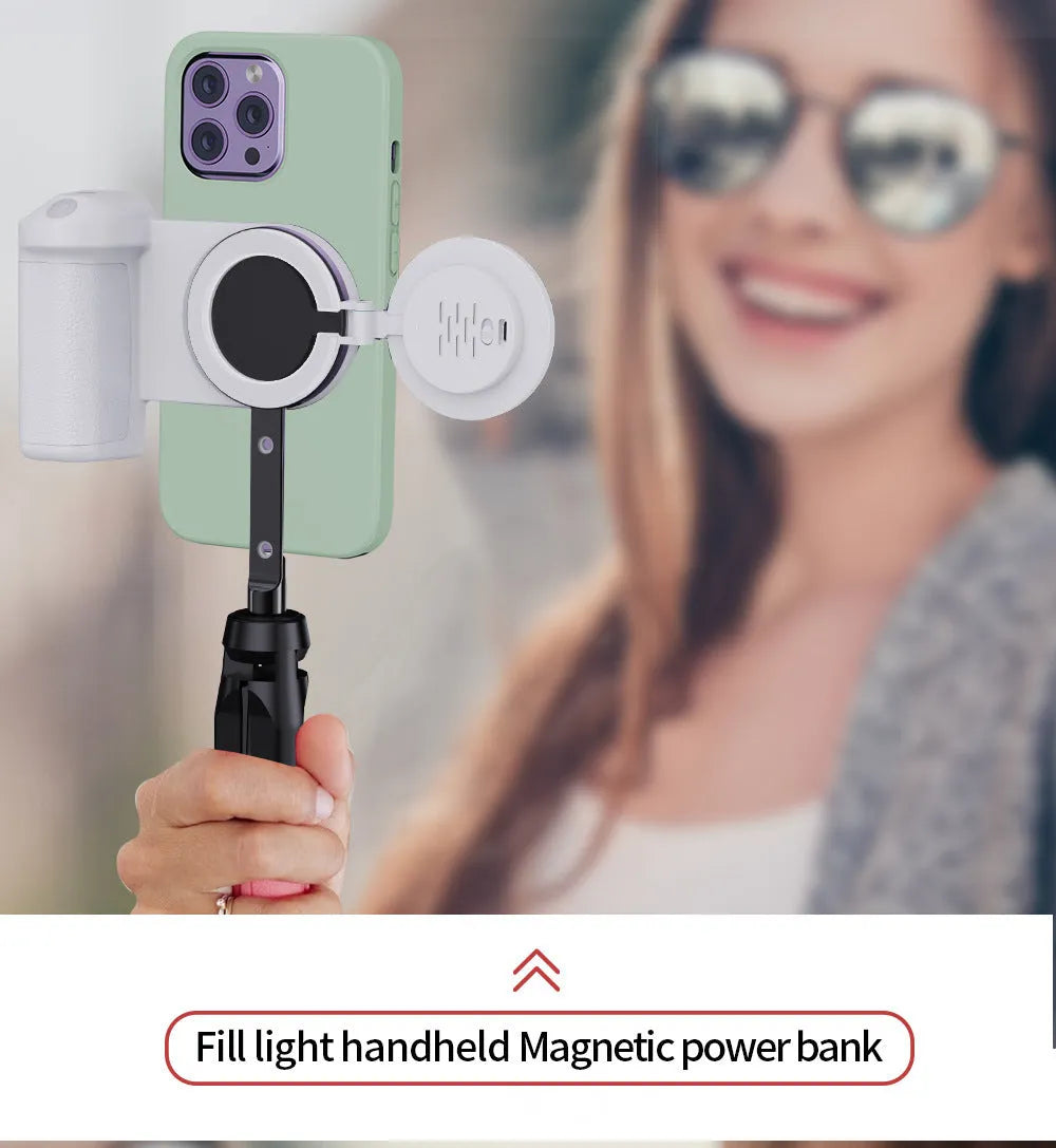 Mini LED fill light, black, with three-gear adjustment and magnetic back, 70mm x 60mm, rechargeable via USB