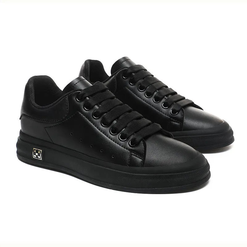 Men's white leather soft bottom casual shoes with rubber sole and round toe