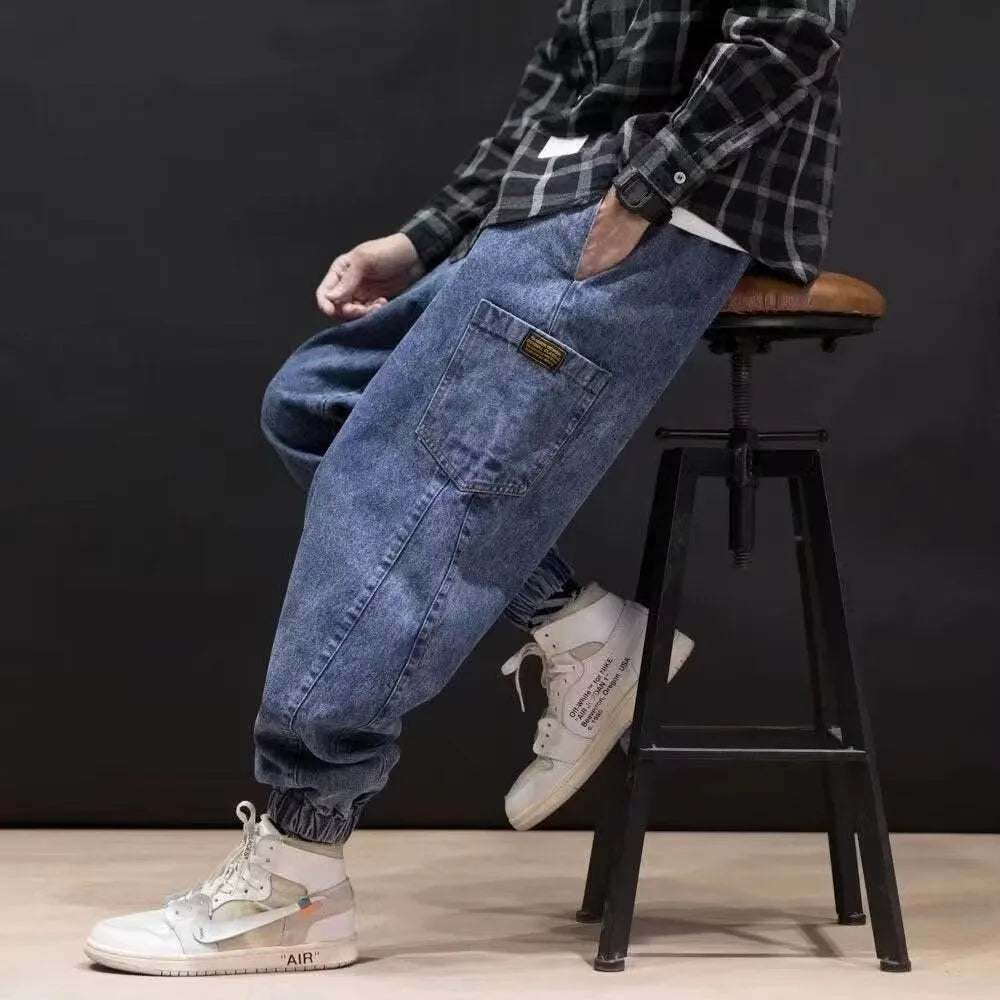 Men's mid waist straight leg cargo jeans in blue and grey, sizes M to 5XL, polyester denim blend.