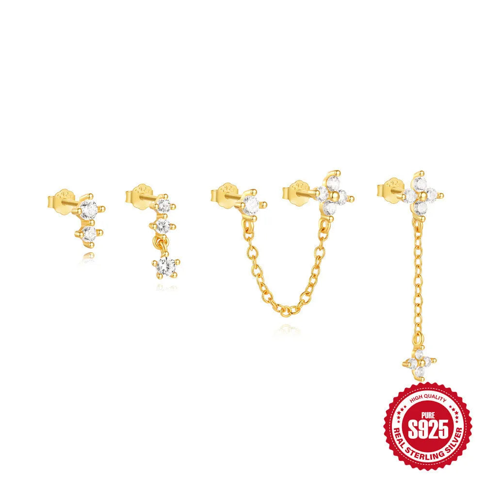 S925 sterling silver clover petal earrings with gold electroplating in a simple geometric design.