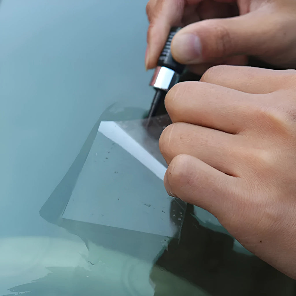 Yellow car windscreen repair kit three-piece set with glass repairing liquid