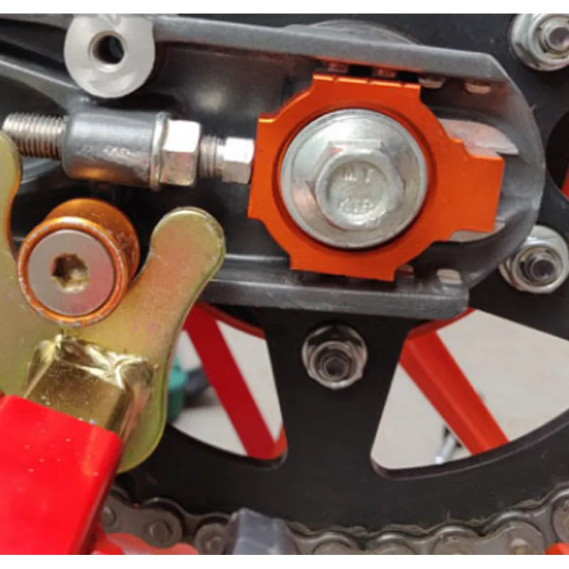 Orange aluminium rear fork regulator screws for KTM DUKE 200 390 990 motorcycles
