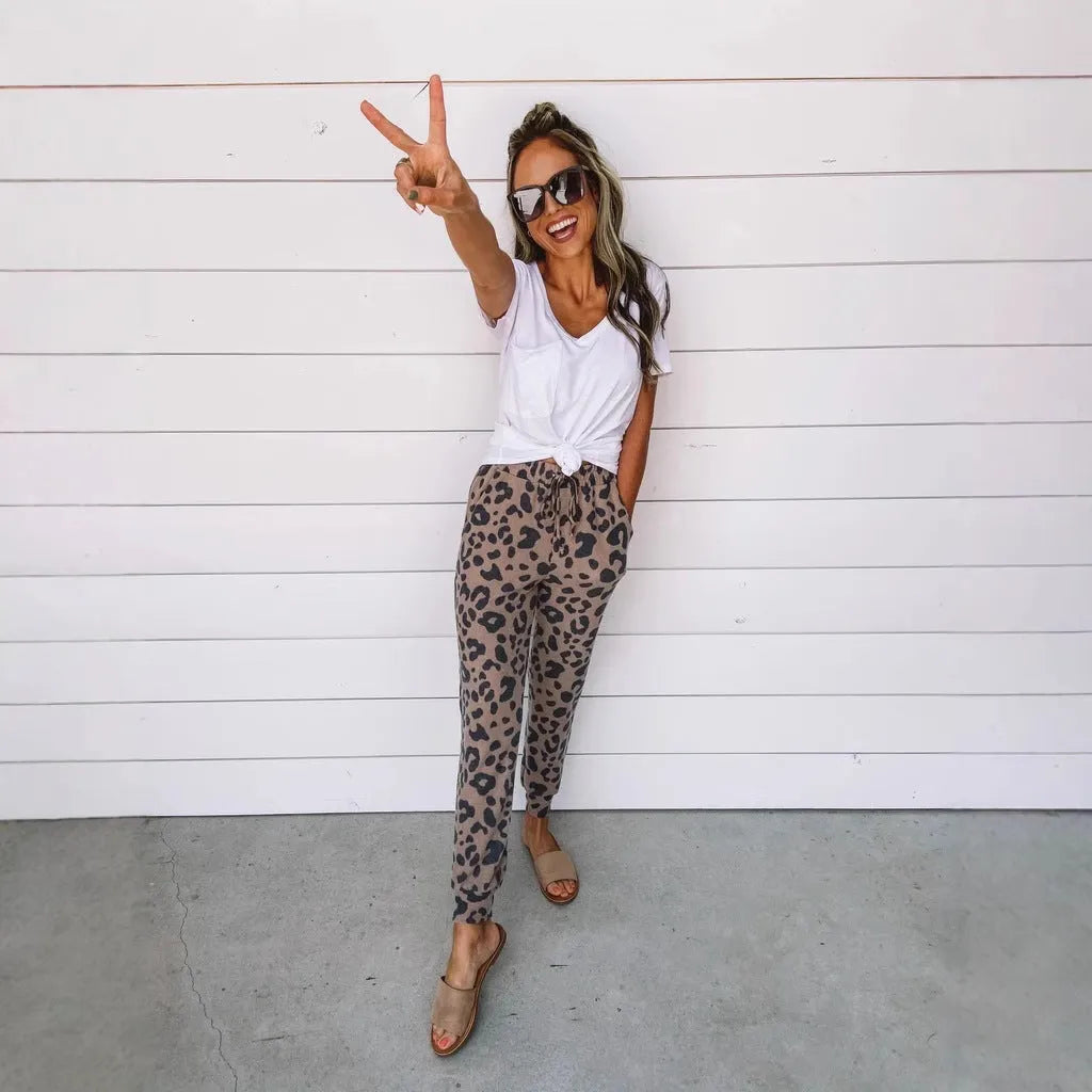 Women's casual pencil leggings with leopard print colour block pattern, mid-rise, polyester