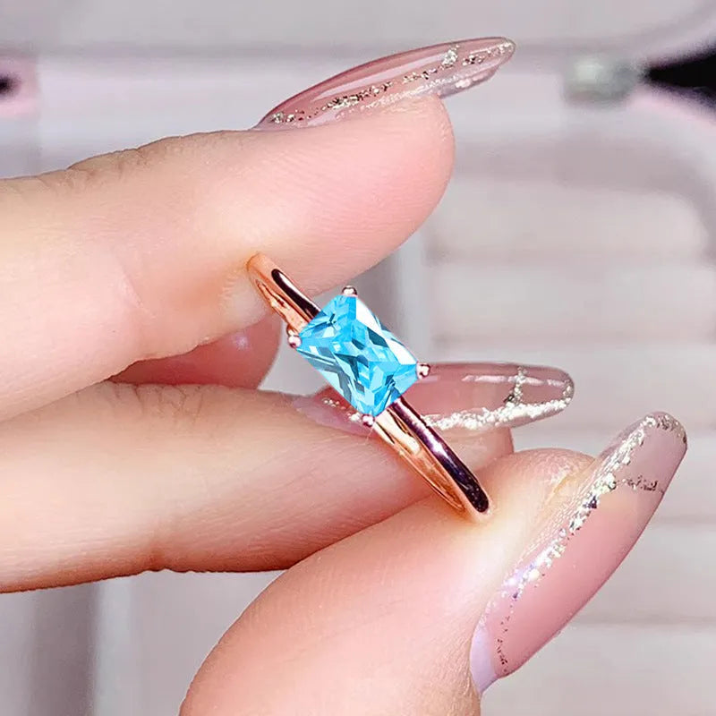 Sapphire blue zircon geometric bracelet ring for women with oval and heart shapes on copper, 1.7 cm size.