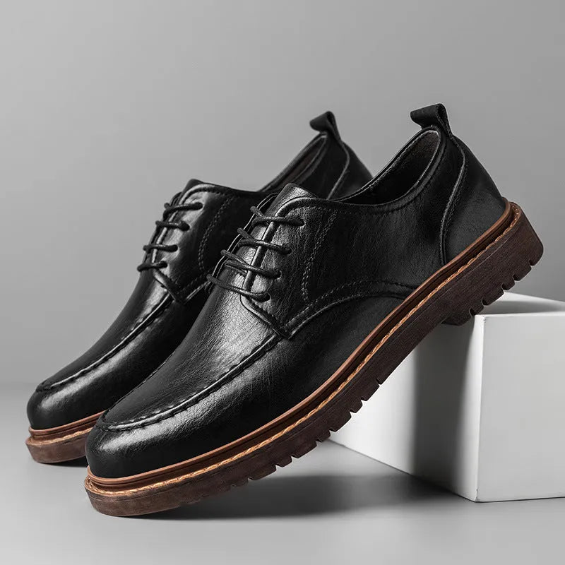 Men's black and brown casual leather shoes with two-layer cowhide uppers and rubber soles