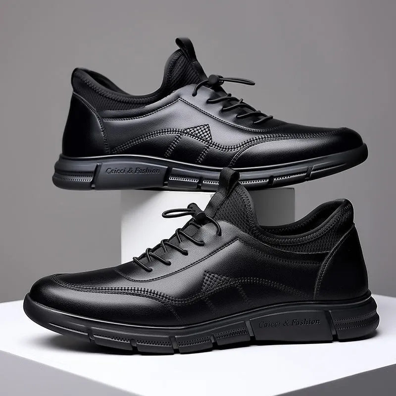 Black men's casual leather business shoes with a rubber sole and square heel.
