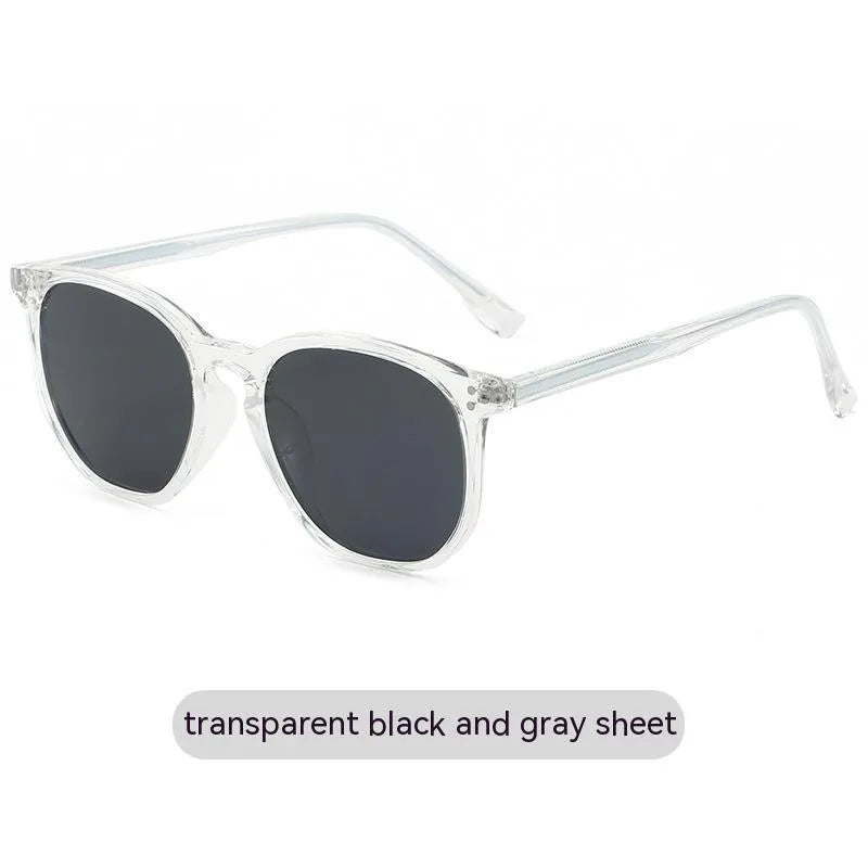 Fashion polarised sunglasses with TAC lens in black and gray colour option