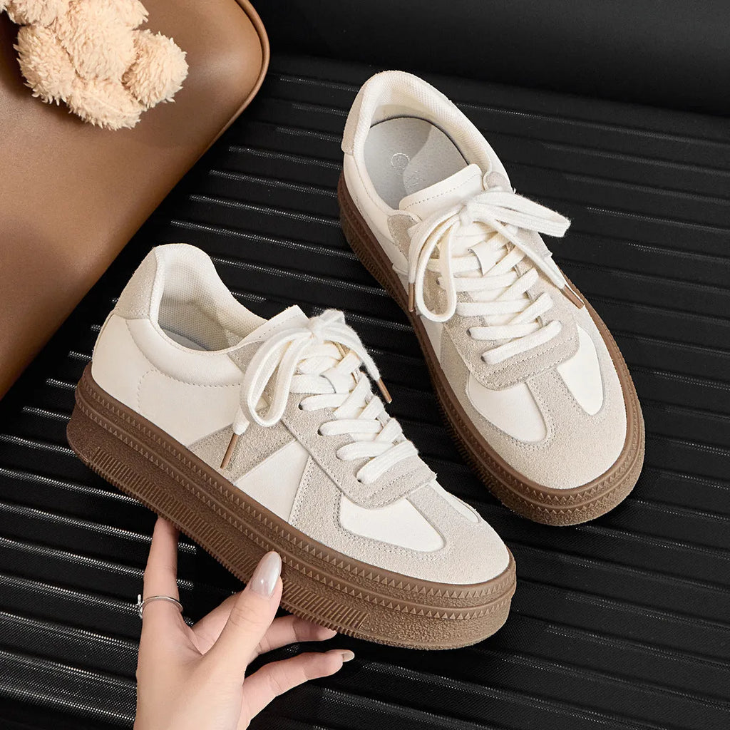 Retro round toe casual sports board shoes with matte upper and cross shoulder straps