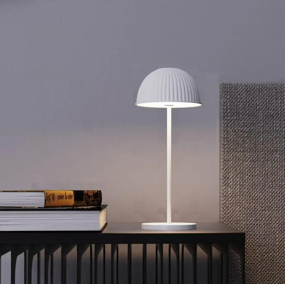Creative mushroom shell table lamp with 3W LED in modern simplicity style, size 136x321mm