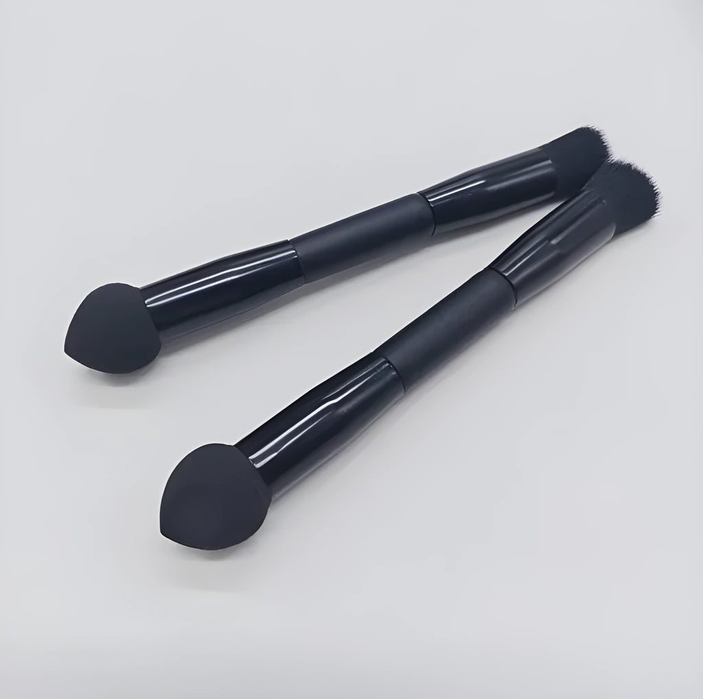 Double-headed miter sponge concealer brush with black artificial fibre bristles on wooden handle