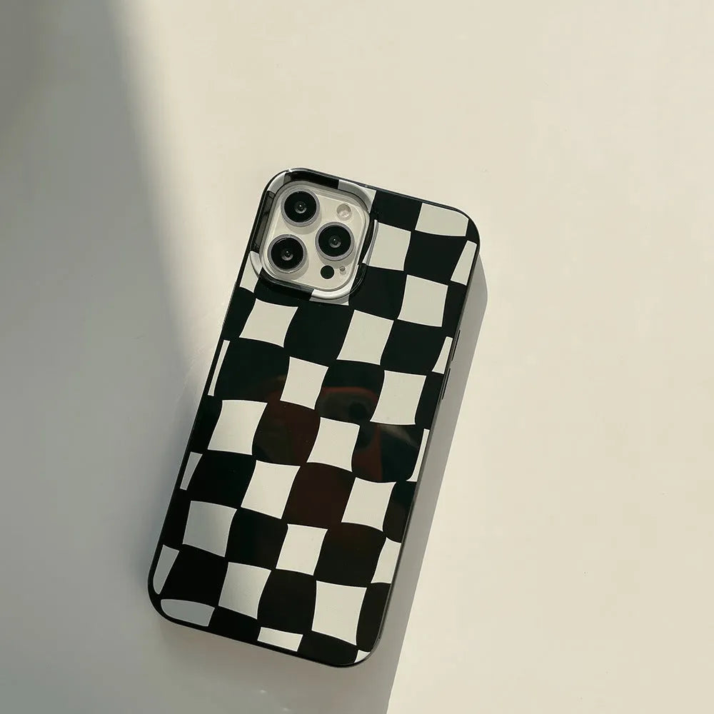 Lattice Case 13 TPU back cover for iPhone in Bright Black Twisted Grid with painted finish