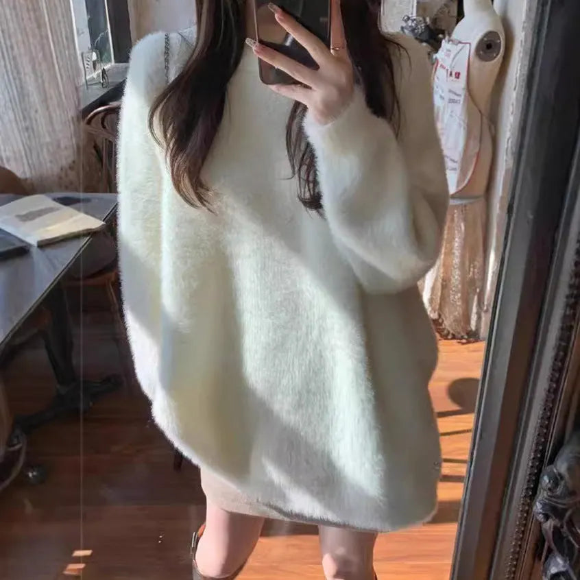 Mid-length acrylic knitwear pullover in camel colour with long sleeves and loose fit