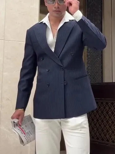 Men's striped double breasted blazer in regular fit polyester fabric