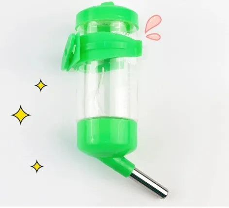 Green plastic ball kettle leak-proof water feeder for small pets with 125ml capacity.