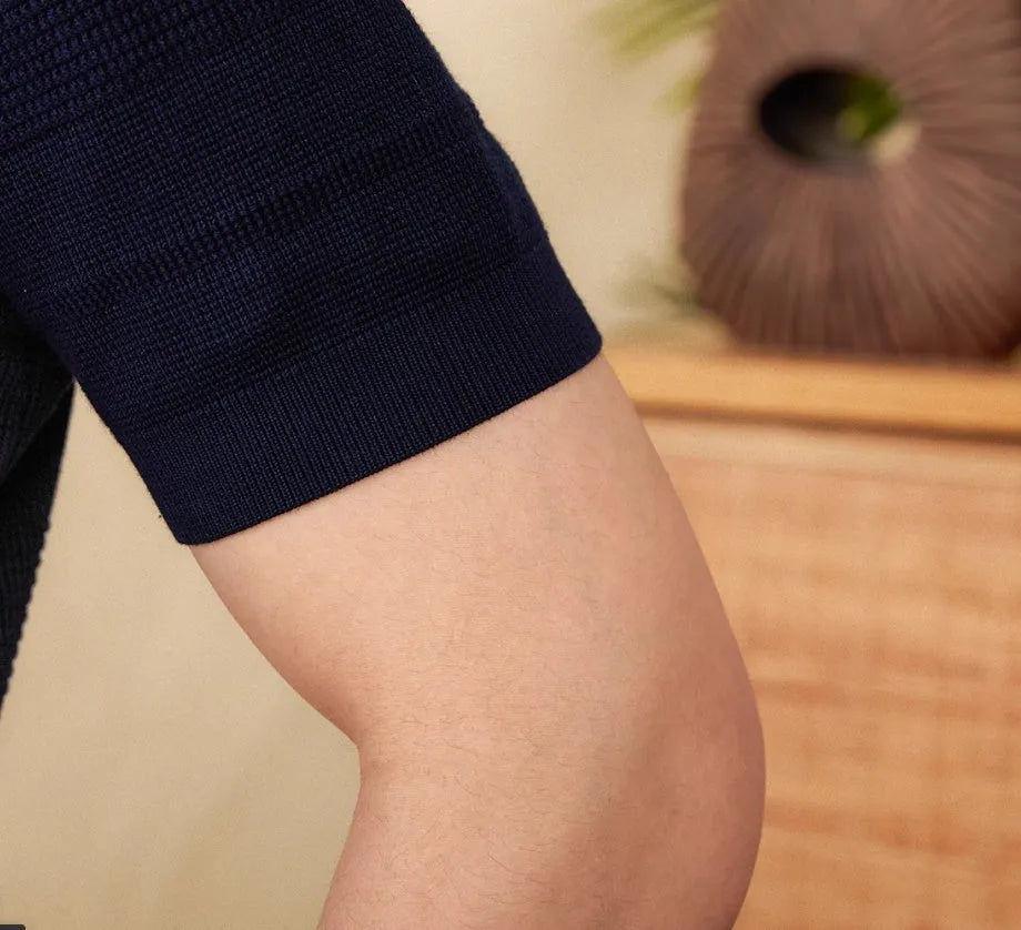 Men's casual cotton short sleeve t-shirt in off-white and royal blue colours showing round neck design
