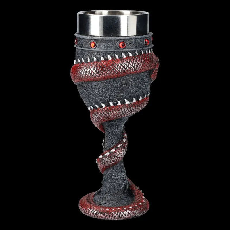 Red wine glass with Chinese dragon design in gold colour, 200ml capacity