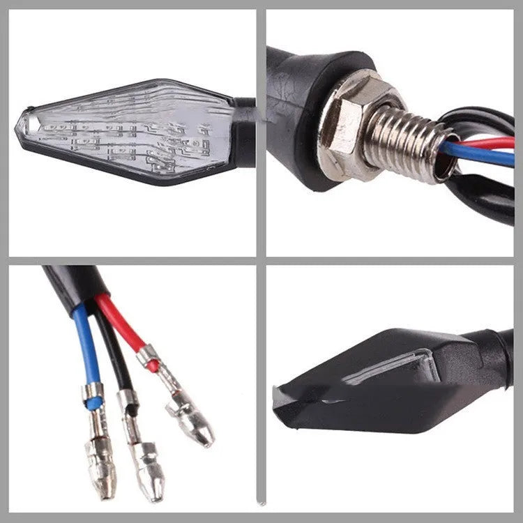 Motorcycle turn signal light with dual-colour yellow and blue LED illumination for direction indicators