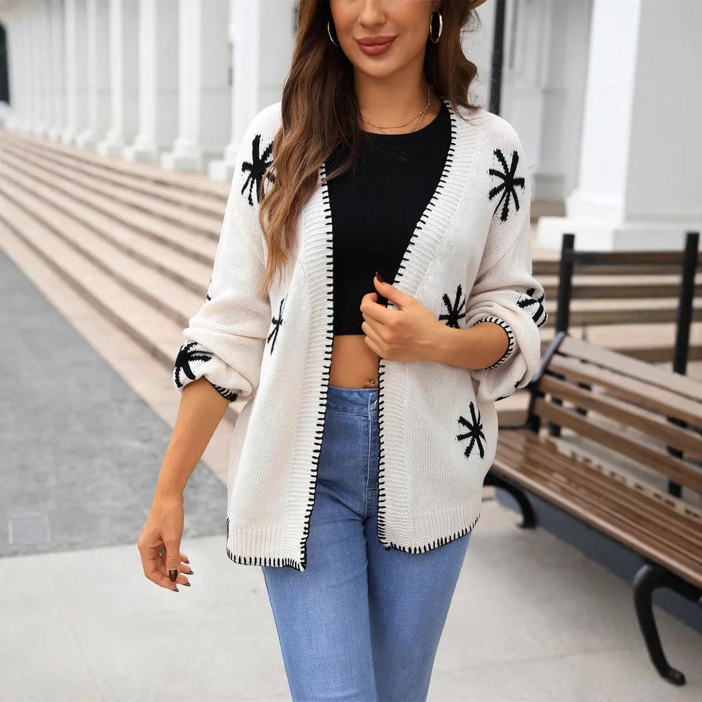 Women's plus size jacquard floral pattern knitted coat in beige colour with loose-fitting cardigan design