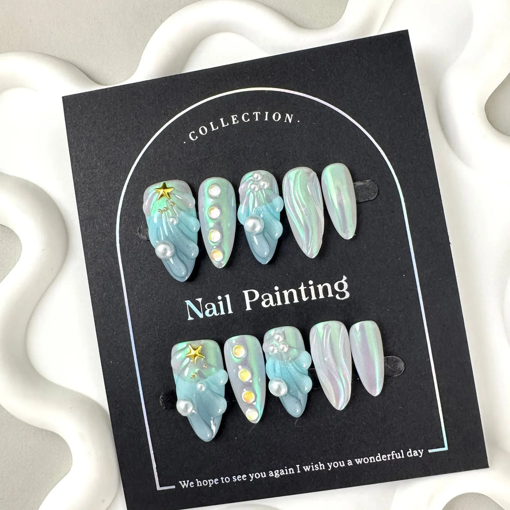 HAILANG blue plastic nail tip guards in four sizes XS, S, M, L for nail protection.
