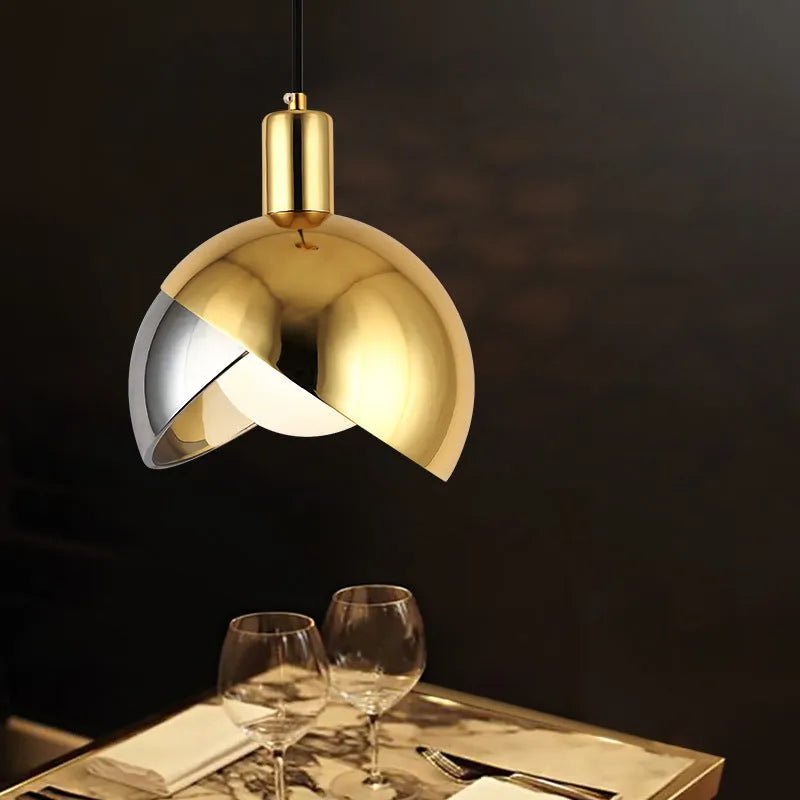 Simple 20cm droplight lamp with golden stitching in champagne gold finish