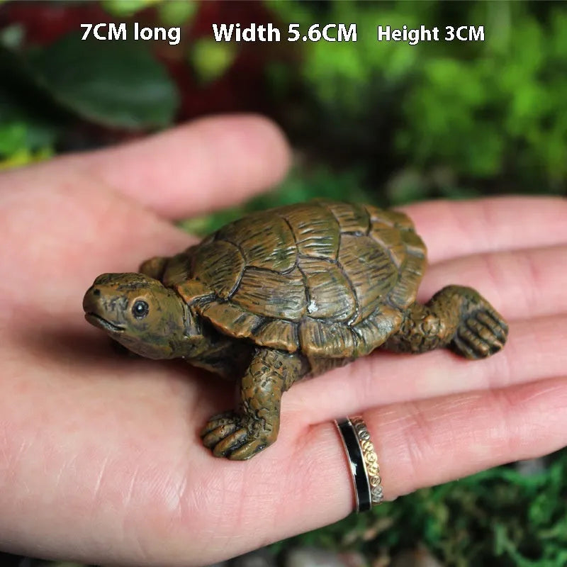 Resin turtle garden ornament with realistic details for miniature landscapes