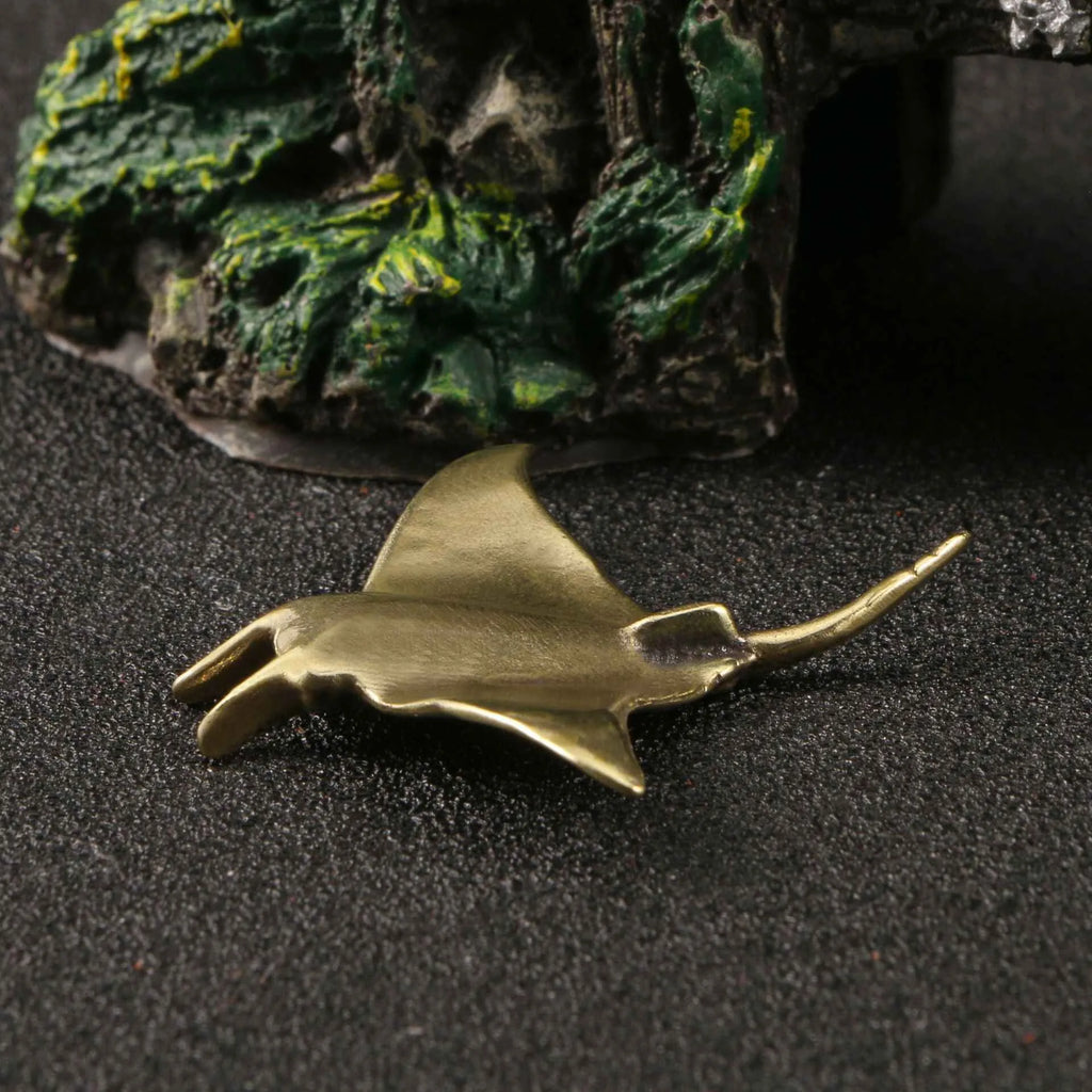 Brass devil fish ornament decoration, single metal fish figurine in picture colour