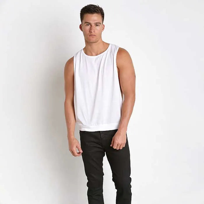 Men's sleeveless loose fit sports vest with side slits in black and white, sizes M to 4XL
