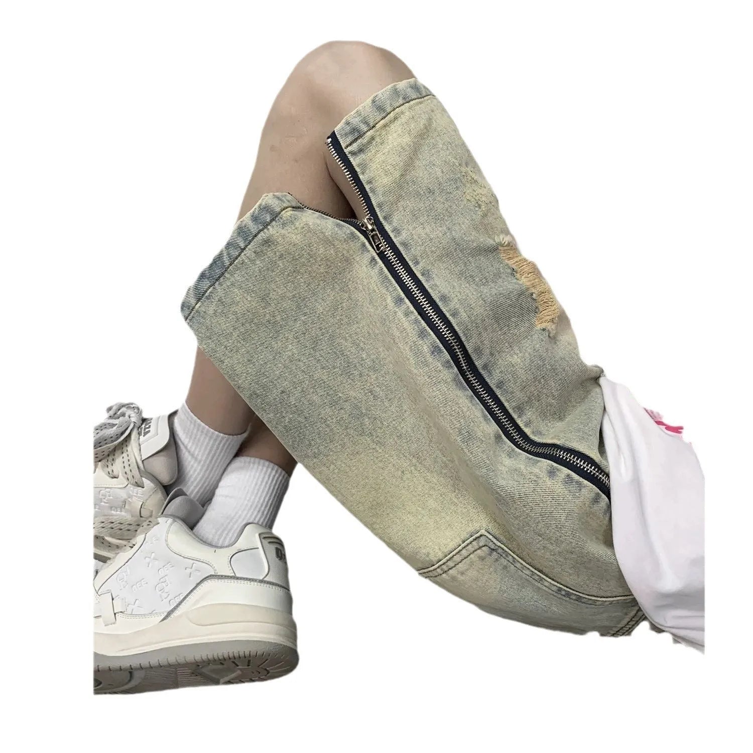 Men's blue denim shorts with yellow mud finish, ripped details, cardigan buttons, and a straight leg opening.