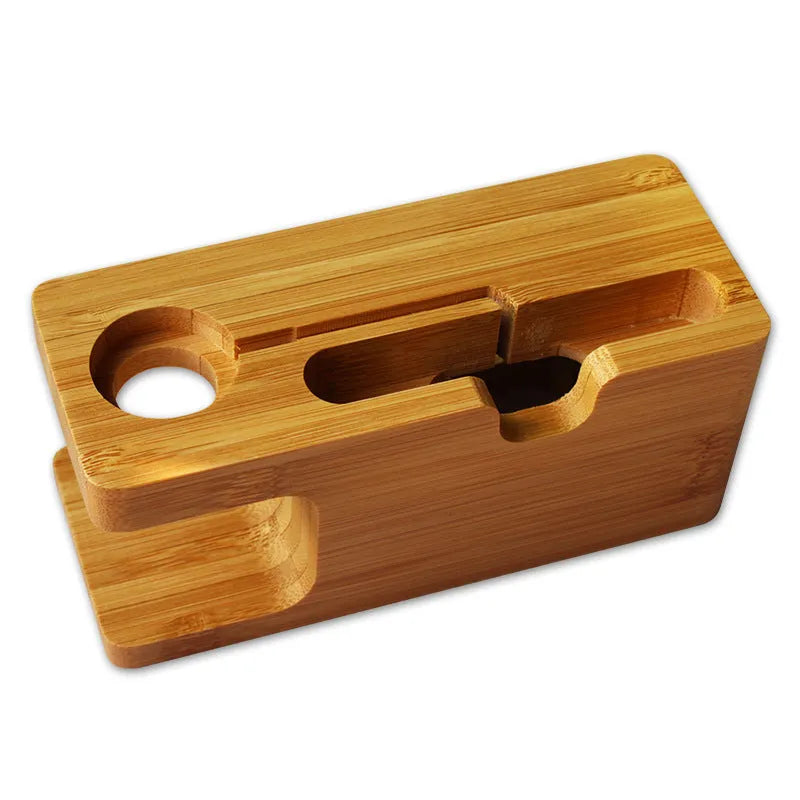 Bamboo smartphone stand with hand-carved round carving and inkjet finish, dimensions 149x55x60mm