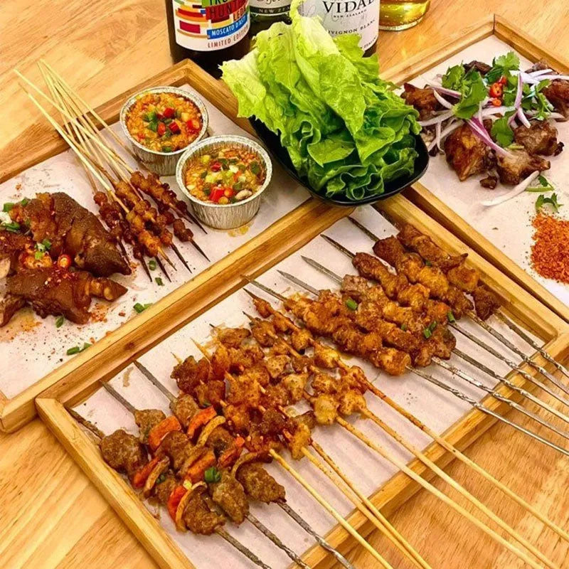 Square bamboo serving tray with solid colour design and brown handle options for barbecue shops