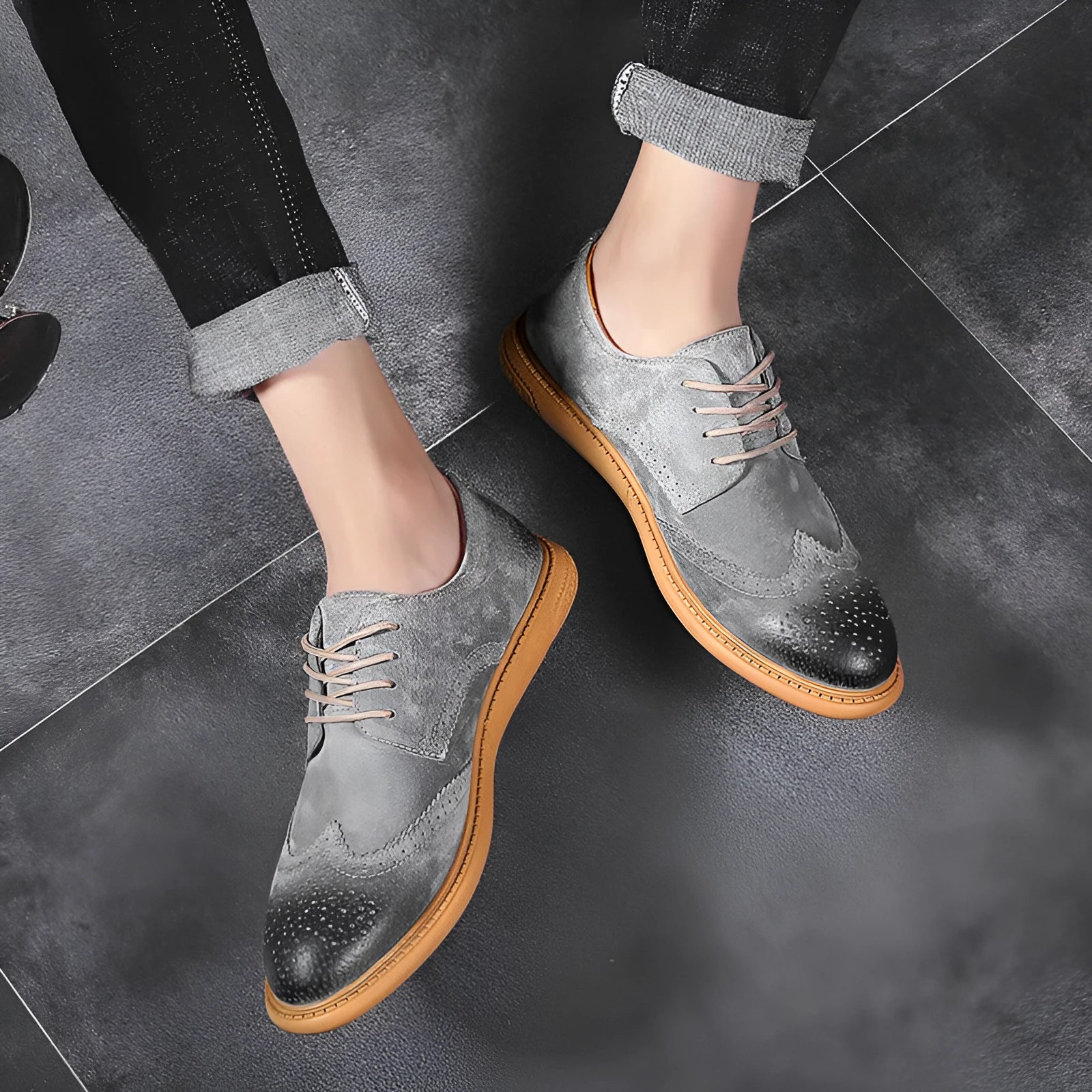 Men's grey business formal leather shoes with lace-up design and rubber sole