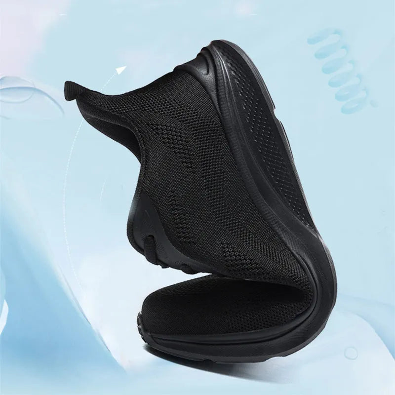 Men's lace-up running shoes with mesh upper, low-top platform sole, solid colour design, spring casual wear